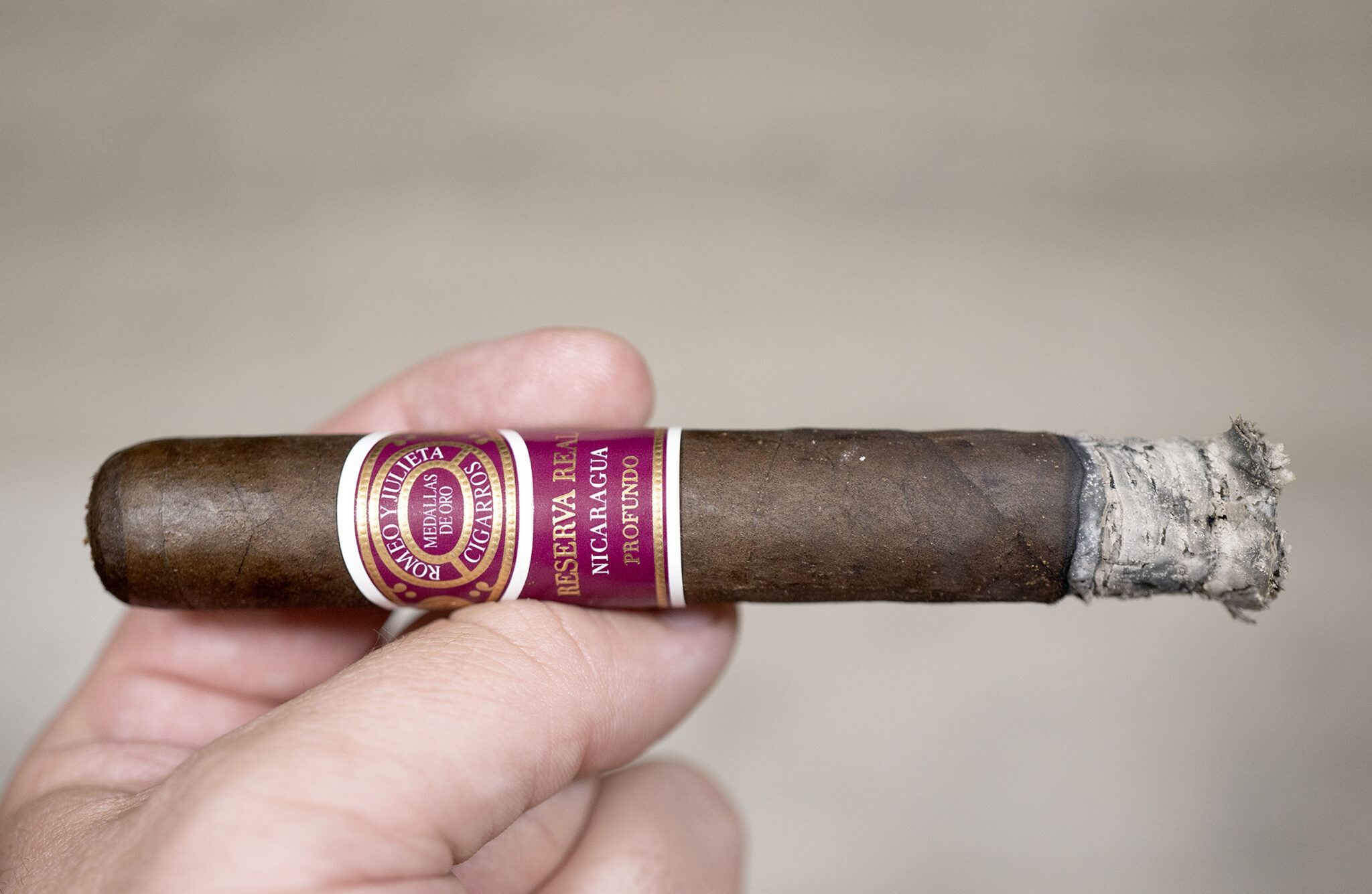 Romeo y Julieta Reserva Profundo Toro